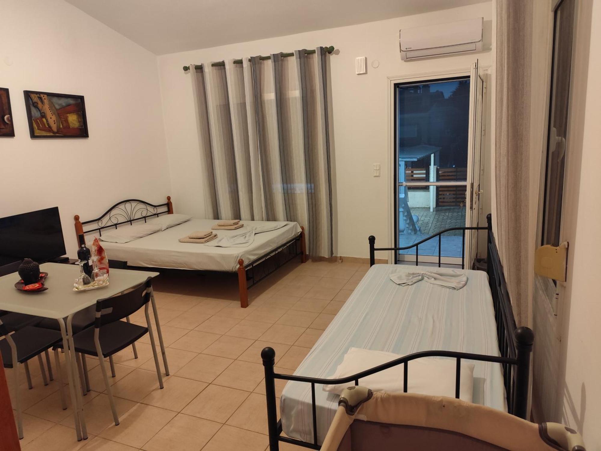 Sotiria'S Apartment 케라모티 외부 사진